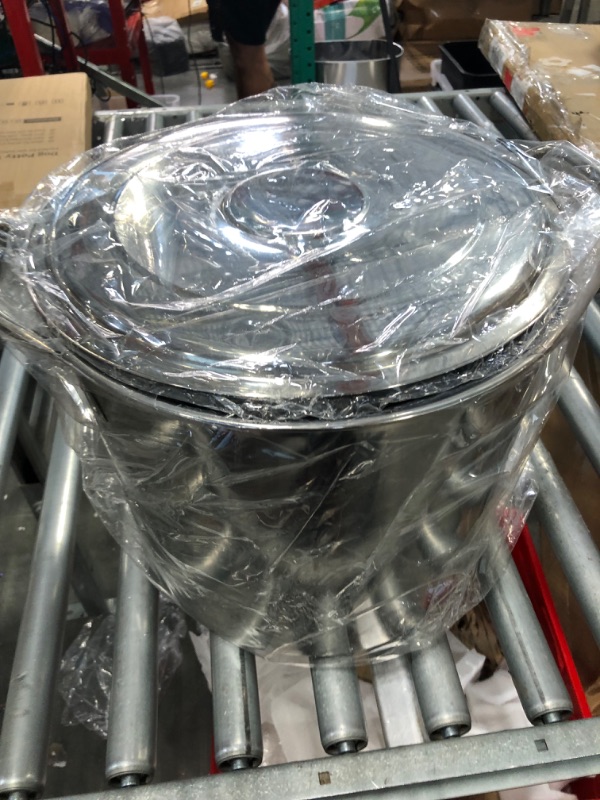 Photo 3 of 5 Gallon Stainless Steel Stock Pot with Lid, 12.5 x 12.5 x 11.5