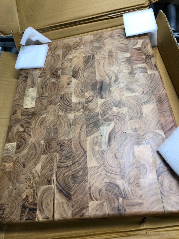 Photo 4 of *****Has 4 LARGE CRACKS*******Villa Acacia Extra Large Butcher Block - 24x18 Inch, 2" Thick Wooden Cutting Board