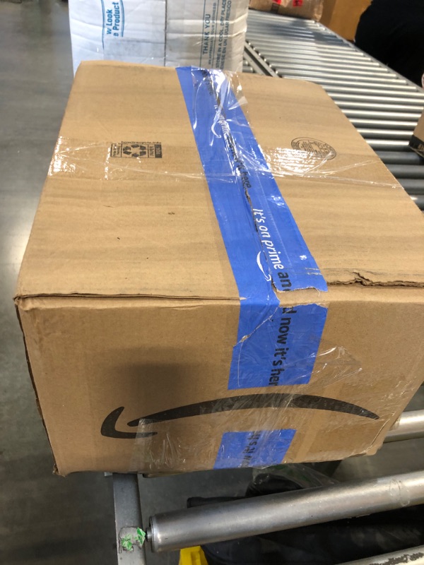 Photo 2 of Amazon Basics Soft-Sided Mesh Pet Travel Carrier, Medium, 17 x 10 x 10 Inches, Black Medium Without Wheels Carrier