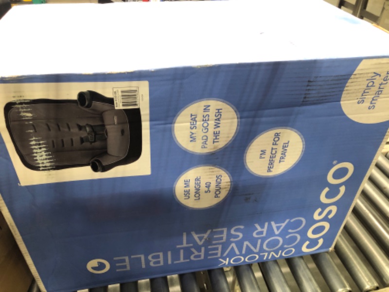 Photo 1 of Cosco Onlook 2-in-1 Convertible Car Seat, Rear-Facing 5-40 pounds and Forward-Facing 22-40 pounds and up to 43 inches, Black Arrows