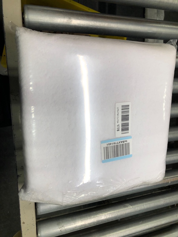 Photo 1 of Wankic RV Skylight Cover Camper Vent Insulator with Reflective Surface Energy Savings Sunroof Fits for 14 * 14 * 3 Inch RV/Camper Vents 14*14*3INCH 1 PCS