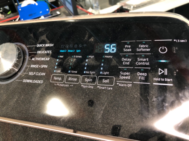 Photo 1 of 5.2 cu. ft. Large Capacity Smart Top Load Washer with Super Speed Wash in Champagne
WA52A5500AC /
WA52A5500AC/US
small dents