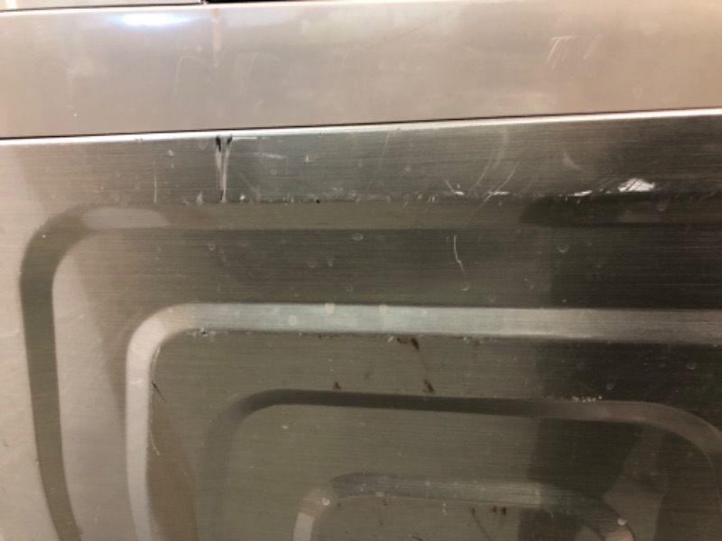 Photo 1 of 5.2 cu. ft. Large Capacity Smart Top Load Washer with Super Speed Wash in Champagne
WA52A5500AC /
WA52A5500AC/US
small dents