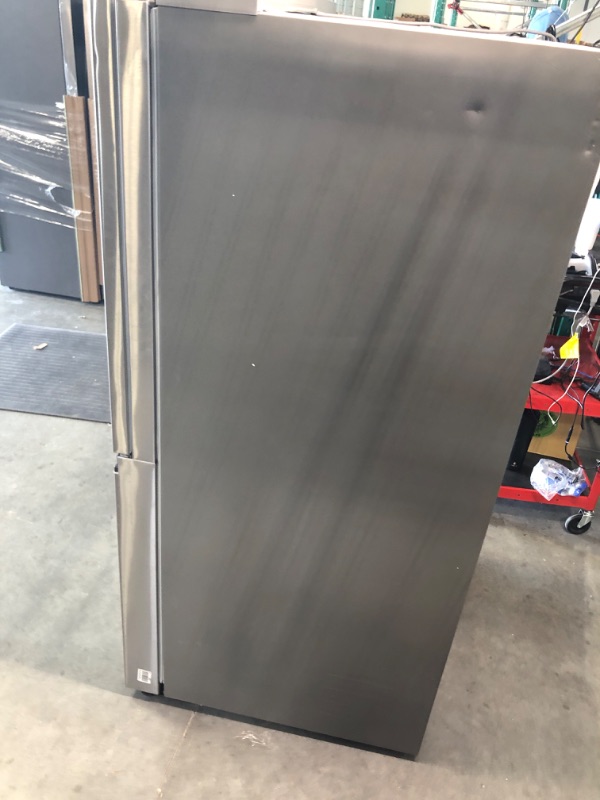 Photo 6 of LG Door in Door 27.12-cu ft Side-by-Side Refrigerator with Ice Maker (Printproof Stainless Steel)