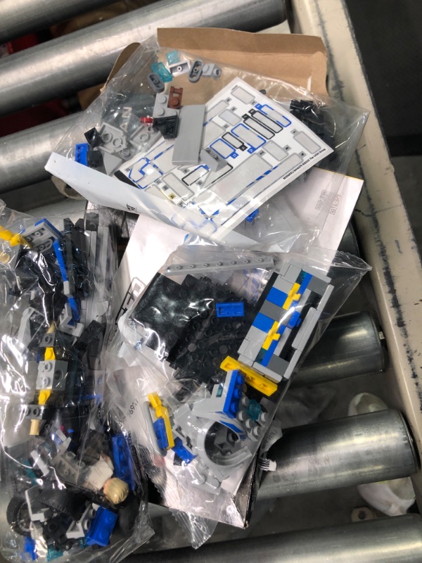 Photo 1 of LEGO Speed Champions 2 Fast 2 Furious Nissan Skyline GT-R (R34) 76917 Building Toy Set for Kids, Boys, and Girls Ages 9+ (319 Pieces)