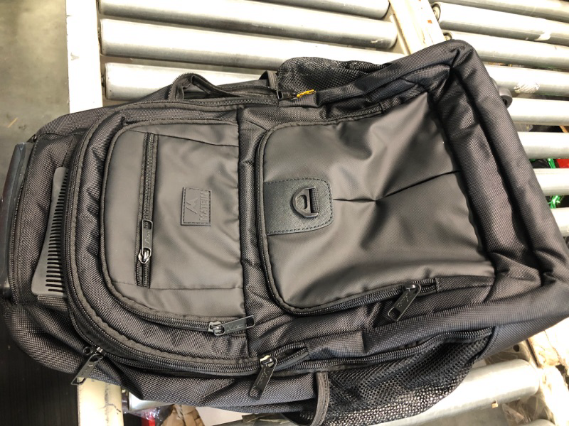 Photo 1 of matein black 4-wheel- bag