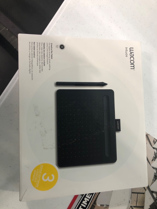 Photo 2 of Wacom Intuos Small Graphics Drawing Tablet, includes Training & Software; 4 Customizable ExpressKeys Compatible With Chromebook Mac Android & Windows, drawing, photo/video editing, design & education Black Small Tablet