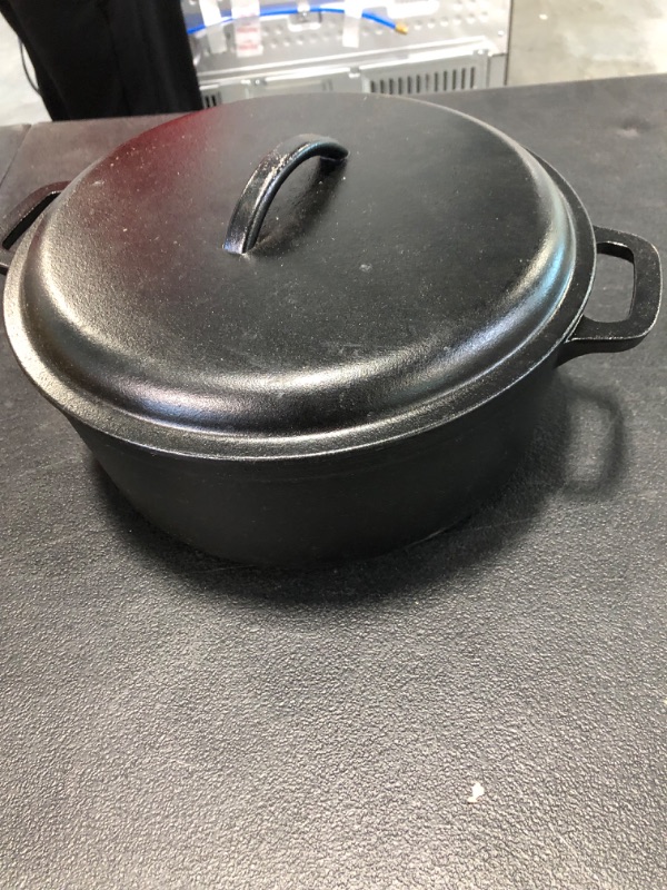 Photo 3 of Amazon Basics Pre-Seasoned Cast Iron Dutch Oven Pot with Lid and Dual Handles, 7-Quart 7-Quart Pot