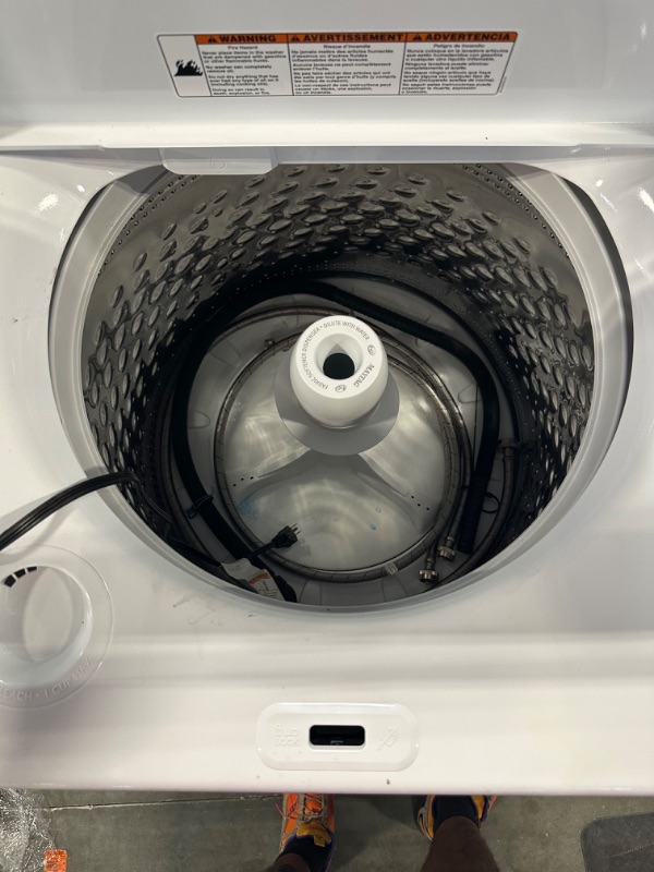Photo 2 of Maytag
4.5 cu. ft. Top Load Washer in White