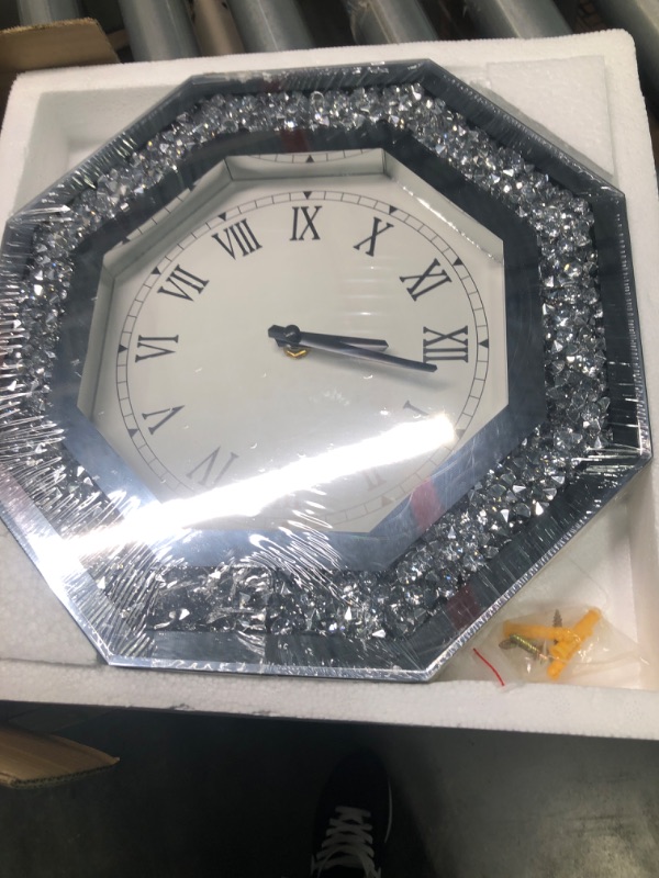 Photo 2 of ****CLOCK DOES NOT WORK****XIHACTY Wall Clock, Octagon Mirror Glass Clock, Cute Diamond 12-inch Non-Ticking Clock for Wall Décor, Perfect Home Decor for Bedroom, Bathroom Motif, Dining Room(Excluding Batteries.) Diamond Silver 12x12 inch****CLOCK DOES NOT