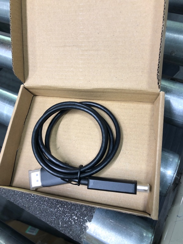 Photo 1 of Amazon Basics DisplayPort to HDMI Display Cable, Uni-Directional, 4k@60Hz, 1920x1200, 1080p, Gold-Plated Plugs, 3 Foot, Black 3 Feet