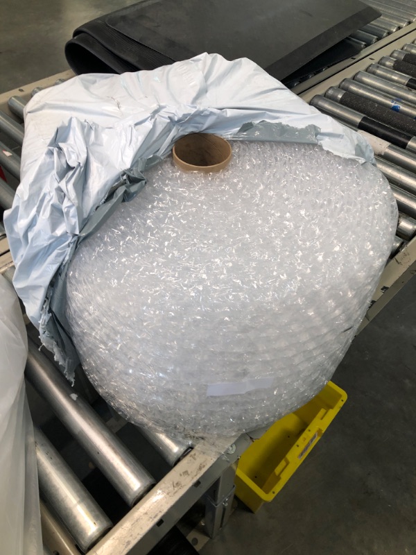 Photo 4 of Duck Brand Bubble Wrap Roll, 12” x 175’, Original Bubble Cushioning for Packing, Shipping, Mailing and Moving, Perforated Every 12” (286891) 12 in. x 175 ft.
12" WIDTH, UNABLE TO MEASURE LENGTH