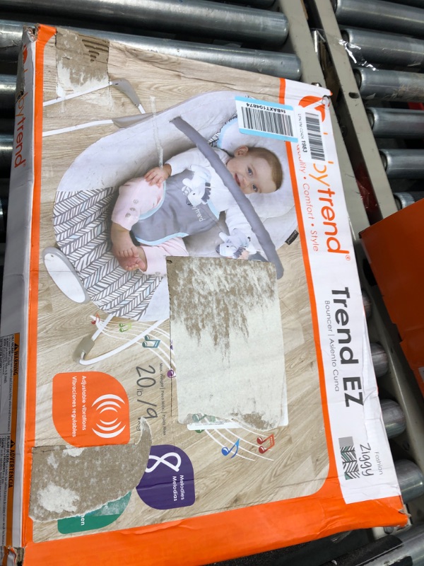 Photo 2 of Baby Trend EZ Bouncer Grey 24.33x18.11x22.05 Inch (Pack of 1) Ziggy