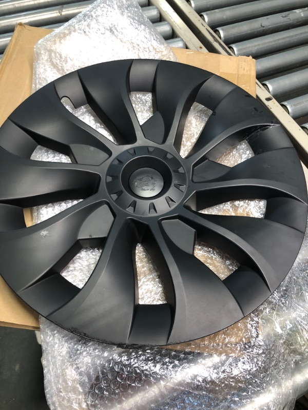 Photo 1 of CYBERBEANS 4PCS for Tesla Model 3 Wheel Cover Hubcaps Hub Caps Replacement Steering Wheel Rim Protector Kit Exterior Accessories - Matte Black 18 Inch U 18in Model 3 Uberturbine