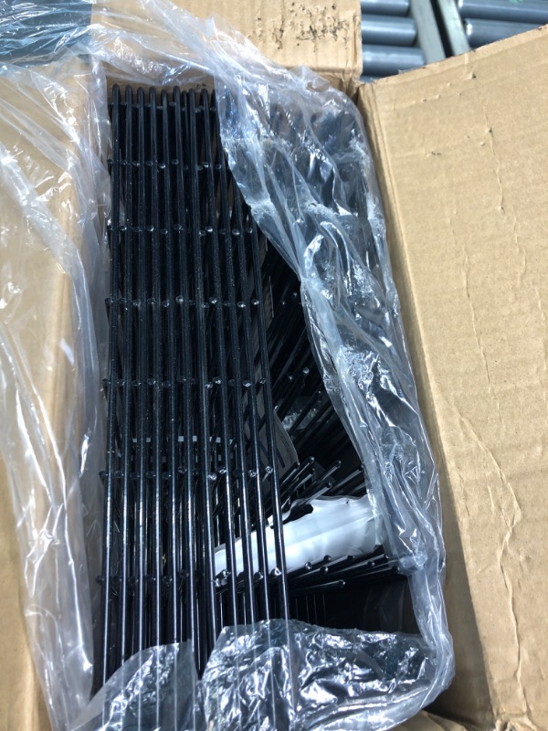 Photo 1 of 25 Pack Animal Barrier Fence, 17 in(H) X 27 Ft(L) No Dig Garden Decorative Fencing, Rustproof Metal Wire Panel Garden Fence Border for Dog Rabbits Ground Stakes Fence and Outdoor Landscape Patio

