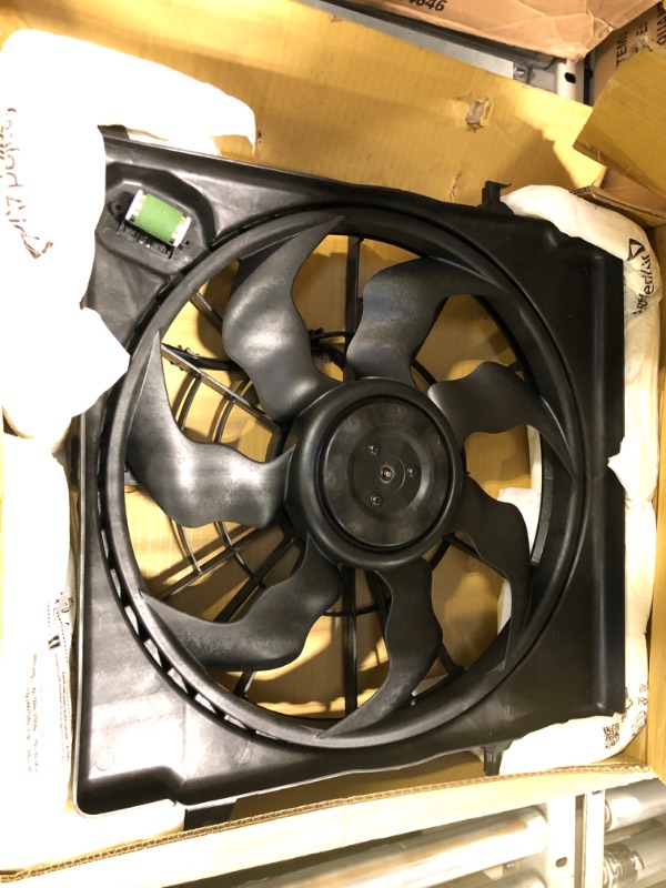 Photo 3 of TYC 622620 Replacement Cooling Fan Assembly