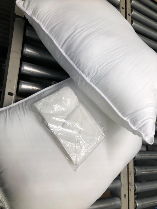 Photo 1 of Amazon Basics Down-Alternative Pillows, Soft Density for Stomach and Back Sleepers - Standard (Pack of 2), White Standard (Pack of 2) Soft Pillow (Pack of 2)