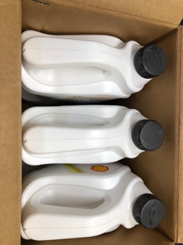 Photo 3 of Shell Rotella T4 Triple Protection Conventional 15W-40 Diesel Engine Oil (1-Gallon, Case of 3) 1 Gallon 3-Pack 15W-40