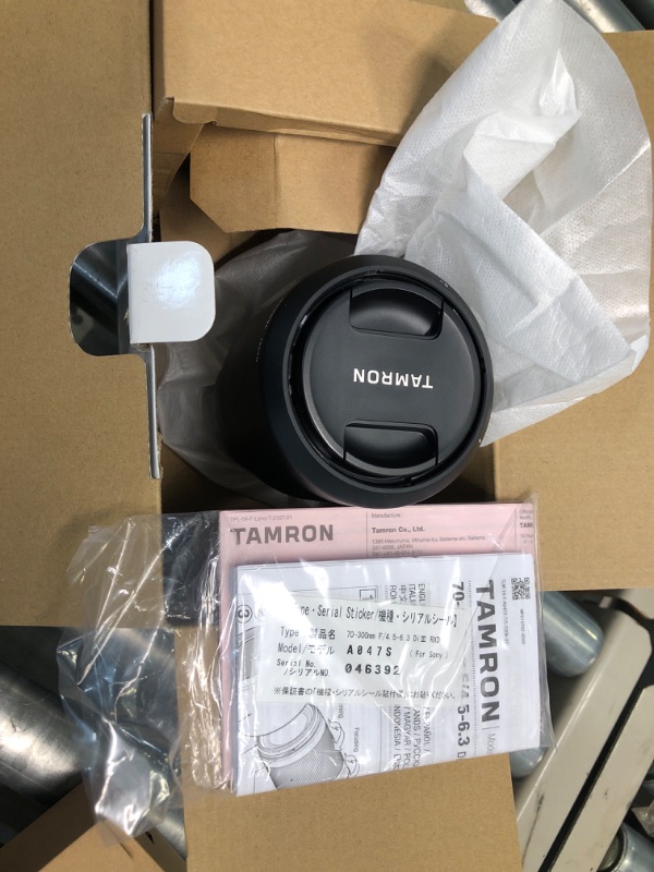Photo 1 of Tamron 70-300mm F/4.5-6.3 Di III RXD for Sony Mirrorless Full Frame/APS-C E-Mount (Tamron 6 Year Limited USA Warranty), Black Lens Only Sony E Mount