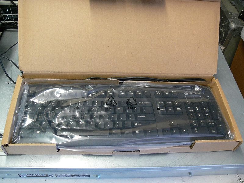 Photo 1 of HP 701671-001 USB Windows keyboard assembly - With integrated Circuit(s) Cards Interface Devices (CCID) smartcard reader - With attached 1.8m (6.0ft) type-A USB cable