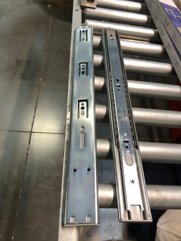 Photo 1 of 1 Pair Full Extension Drawer Slides 18 inch Heavy Duty Drawer Slides – LONTAN 4502S3-18 Soft Close Ball Bearing Side Mount Drawer Slides 100lb Capacity Drawer Runners 18 Inch 1 Pair