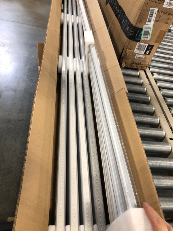 Photo 4 of 8 Foot Led Lights, F96T12 8ft Led Bulbs Fluorescent Replacement, T8 T10 T12 96" 45Watt FA8 Single Pin LED Shop Lights 5400LM, Ballast Bypass, 6000k, Workshop, Warehouse, Clear Cover(12 Pack) 12PACK Clear