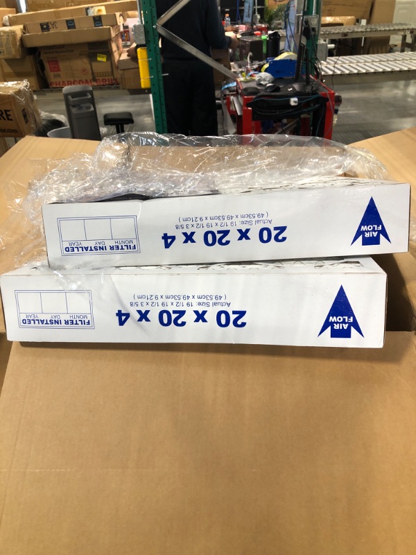 Photo 1 of Aerostar 20x20x4 MERV 13 Pleated Replacement Air Filter for Honeywell FC100A1011, 2 Pack (Actual Size: 19 3/4" x 19 7/8" x 4 3/8") 20x20x4 MERV 13 2

**SMALL DENT IN CARDBOARD FILTER**