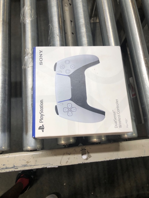 Photo 1 of PlayStation 5 DualSense Wireless Controller