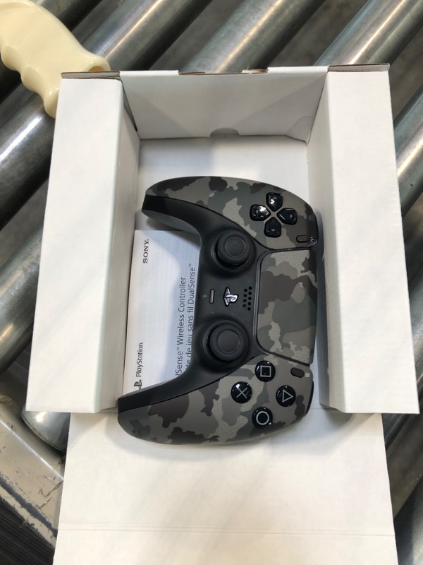 Photo 2 of Sony 1000030611 Ps5 Dualsense Gray Camouflage Wireless Controller