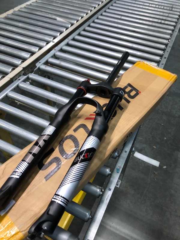 Photo 1 of BUCKLOS 26/27.5/29 Travel 120mm MTB Air Suspension Fork, Rebound Adjust 1 1/8 Straight/Tapered Tube QR 9mm Manual/Remote Lockout XC AM Ultralight Mountain Bike Front Forks Straight-manual lock 26"