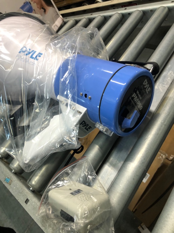 Photo 1 of Pyle Megaphone Speaker Pa Bullhorn with Built