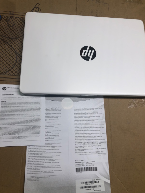 Photo 7 of HP 2022 Newest Stream 14" HD Display, Intel Celeron N4120 Processor, 4GB Memory - 64GB eMMC,WiFi,Bluetooth, Type-C, 802.11AC, Win10 S - Snowflake White