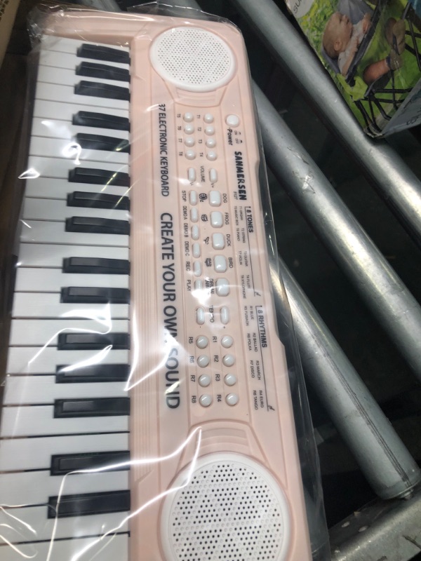 Photo 3 of M SANMERSEN Keyboard Piano for Kids 37 Keys Music Piano with Microphone Portable Musical Toy Electronic Piano Birthday Gifts for Girls Ages 3 4 5 6 Pink