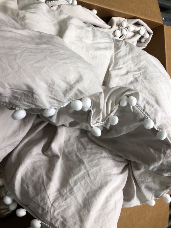 Photo 3 of ***ITEM IS LIGHT GREY*** Queen Comforter Set 3pcs Boho Ball Pom Pom Bedding, Aesthetic Light Grey, queen set of 3