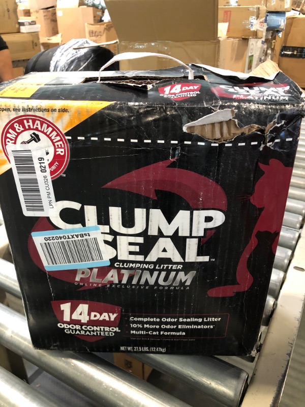 Photo 2 of ARM and HAMMER Clump and Seal Platinum Clumping Cat Litter