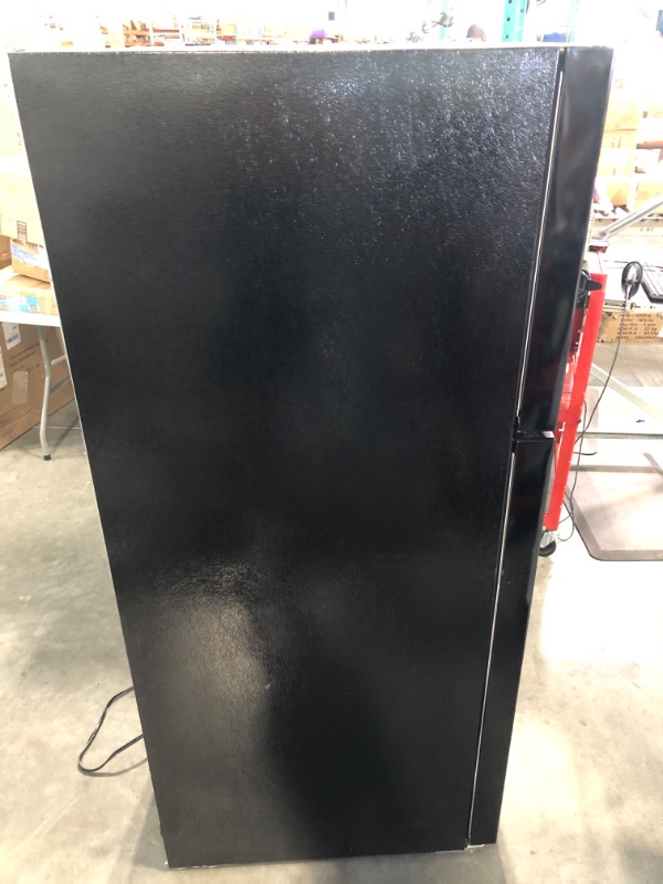 Photo 9 of Frigidaire 30 in. 18.3 cu. ft. Top Freezer Refrigerator in Black

