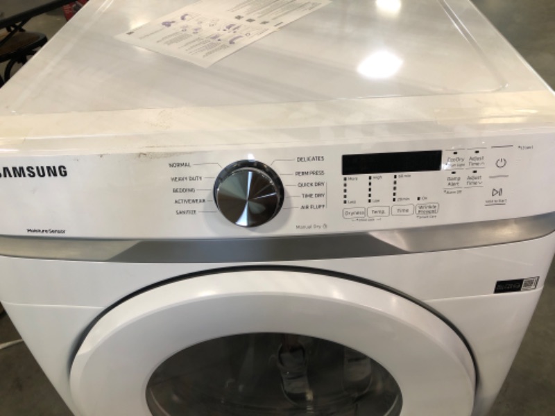 Photo 3 of Samsung 7.5-cu ft Stackable Electric Dryer (White)