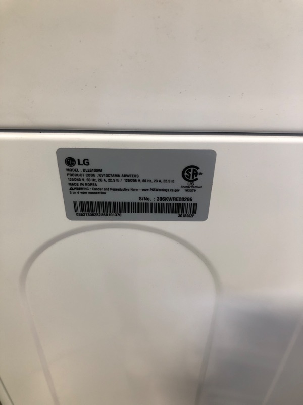 Photo 1 of LG 7.3-cu ft Electric Dryer (White) ENERGY STAR