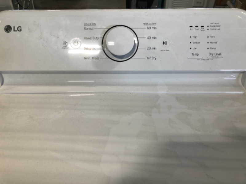 Photo 5 of LG 7.3-cu ft Electric Dryer (White) ENERGY STAR