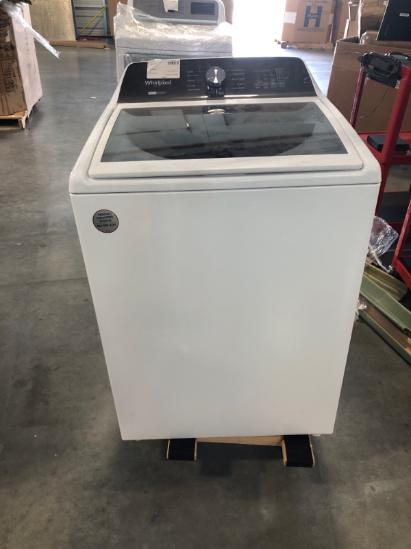 Photo 2 of 4.7 - 4.8 cu. ft. Top Load Washer with 2 in 1 Removable Agitator in White
