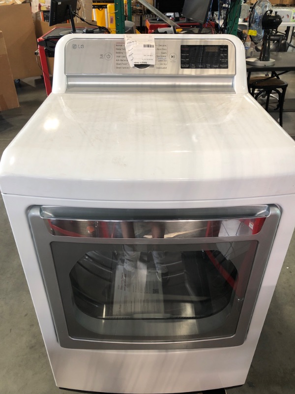 Photo 10 of LG 5.5 cu. ft. SMART Top Load Washer in White with Impeller, Allergiene Steam Cycle and TurboWash3D Technology
