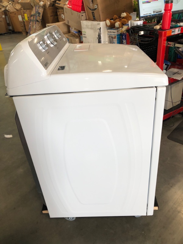 Photo 6 of 7.0 cu. ft. Vented Electric Dryer in White
