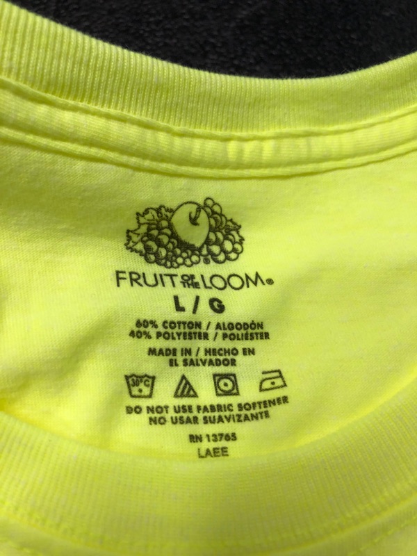 Photo 4 of Fruit of the Loom Men's Eversoft Cotton T Shirts, Breathable & Moisture Wicking with Odor Control, Sizes L