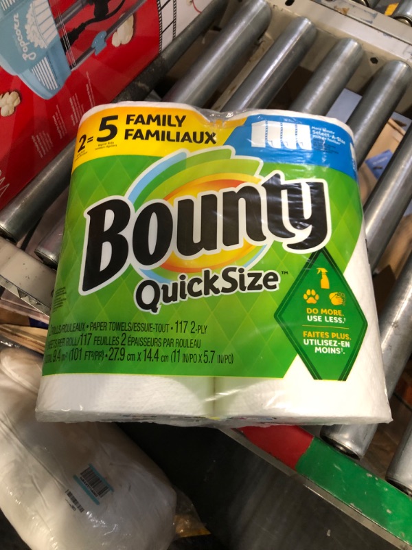 Photo 2 of Bounty Select-A-Size Paper Towels, White, 2 Double Plus Rolls = 5 Regular Rolls