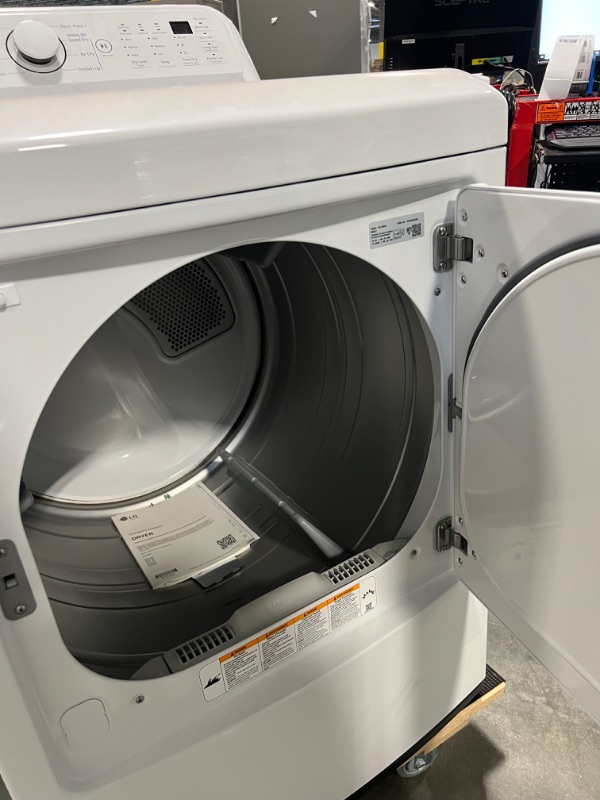 Photo 7 of ***FOR PARTS ONLY***

LG 7.3-cu ft Electric Dryer (White) ENERGY STAR
