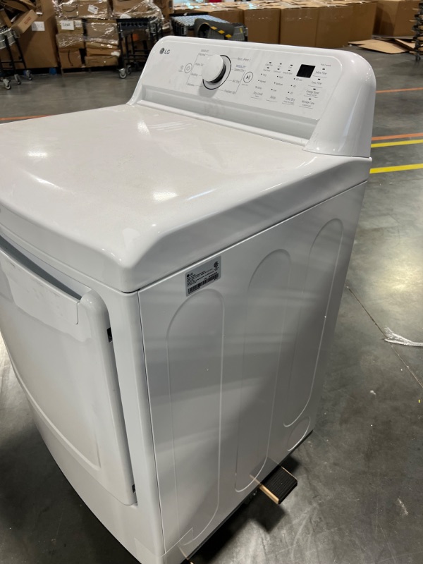 Photo 5 of LG 7.3-cu ft Electric Dryer (White) ENERGY STAR
