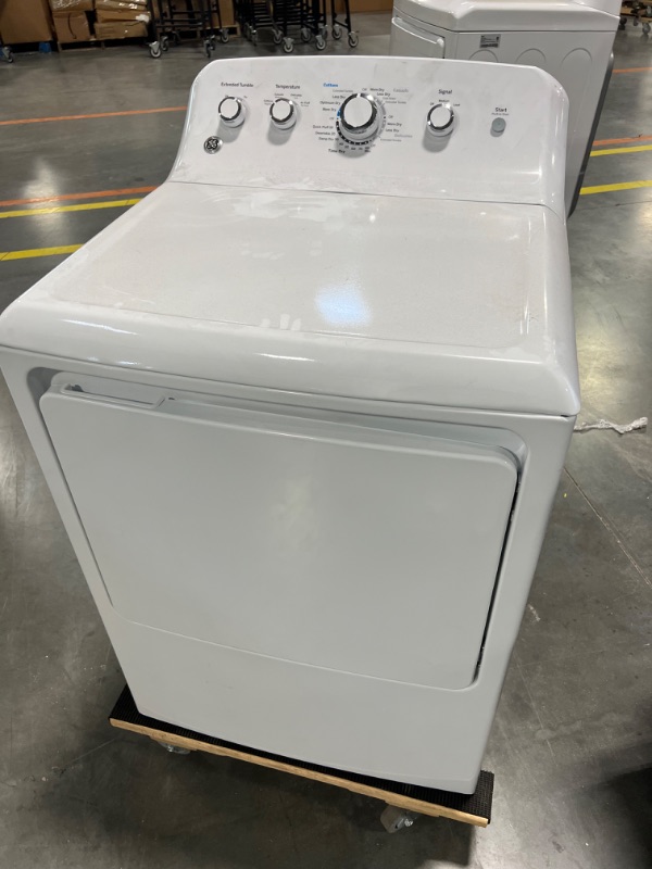 Photo 2 of GE 7.2-cu ft Electric Dryer (White)

