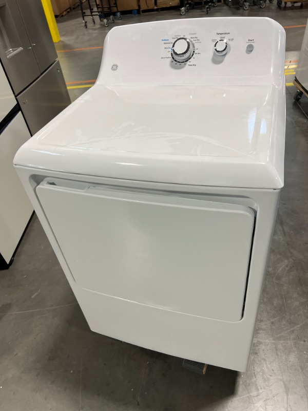 Photo 2 of GE 7.2-cu ft Electric Dryer (White)
