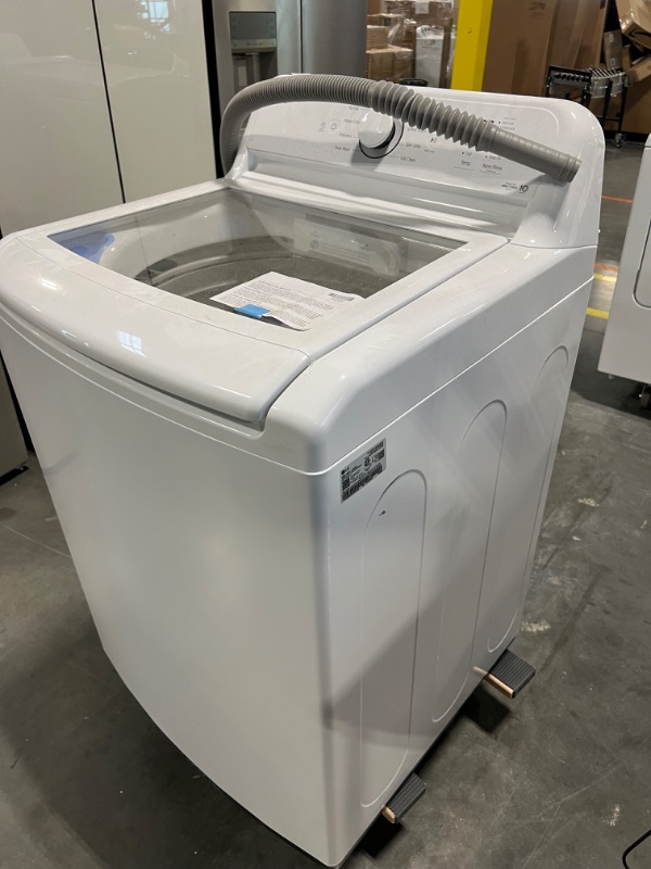 Photo 8 of LG 4.1-cu ft Agitator Top-Load Washer (White)
