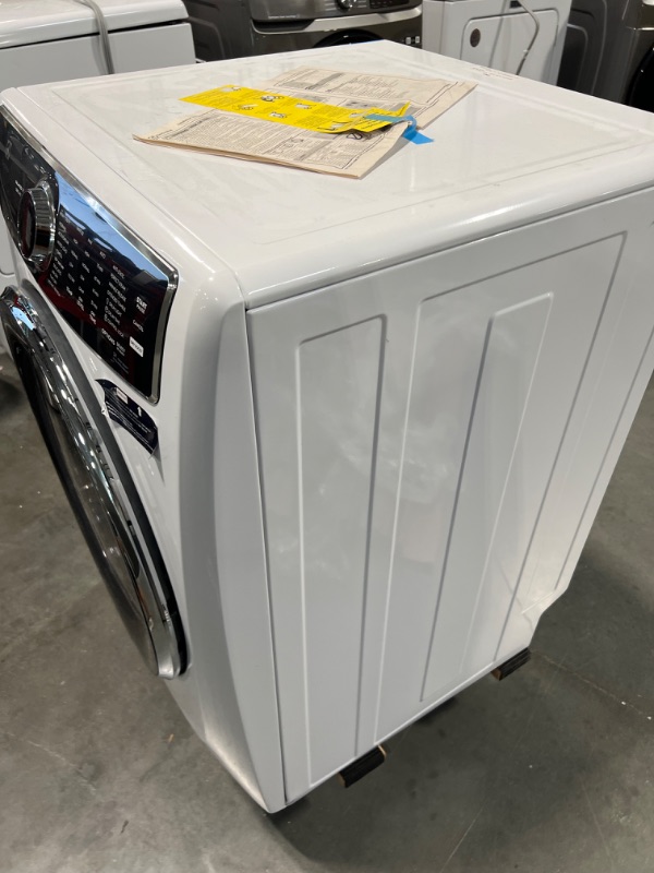 Photo 6 of Electrolux 8-cu ft Stackable Steam Cycle Electric Dryer (White) ENERGY STAR
